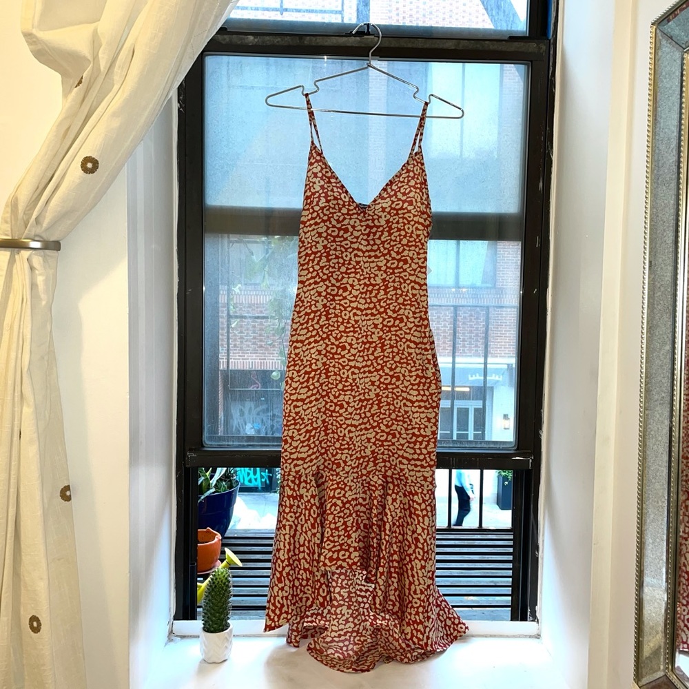 New pretty little things dress size US 4